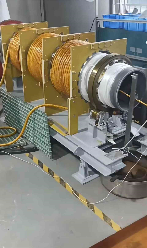名稱：電磁加熱焙燒工業(yè)粉體，規(guī)格：∅0.8×10米